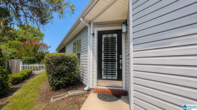 220 HIGH RIDGE DRIVE, Pelham, AL 35124