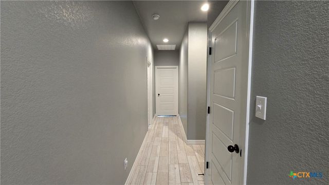 7130 Crystal Valley Drive, Temple, TX 76502