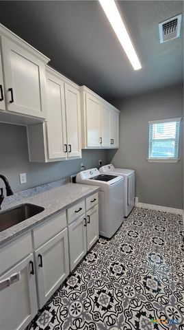 7130 Crystal Valley Drive, Temple, TX 76502