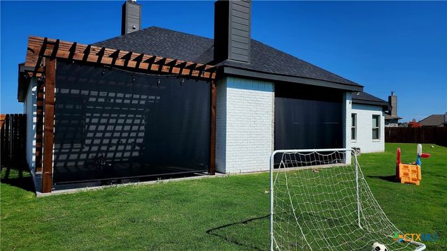 7130 Crystal Valley Drive, Temple, TX 76502