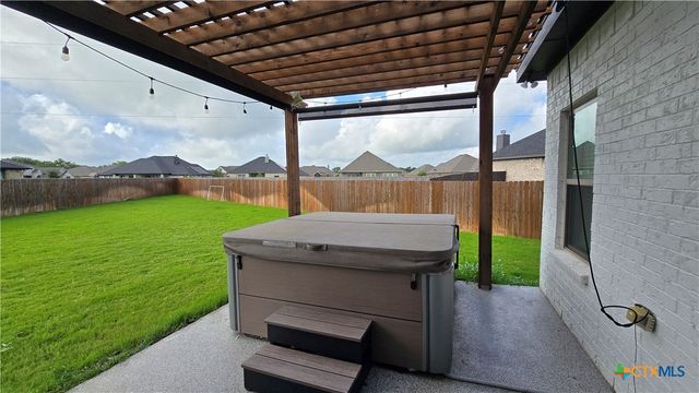 7130 Crystal Valley Drive, Temple, TX 76502