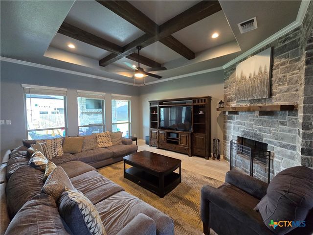 7130 Crystal Valley Drive, Temple, TX 76502