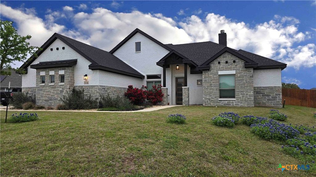 7130 Crystal Valley Drive, Temple, TX 76502