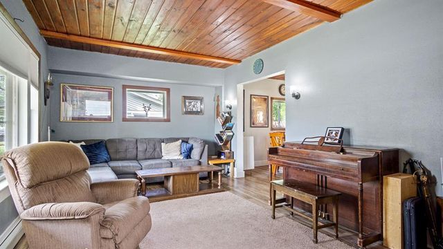 2713 Mercury Avenue, Eau Claire, WI 54703