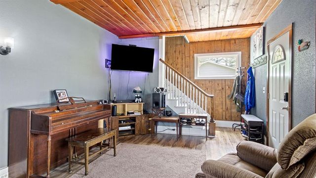 2713 Mercury Avenue, Eau Claire, WI 54703