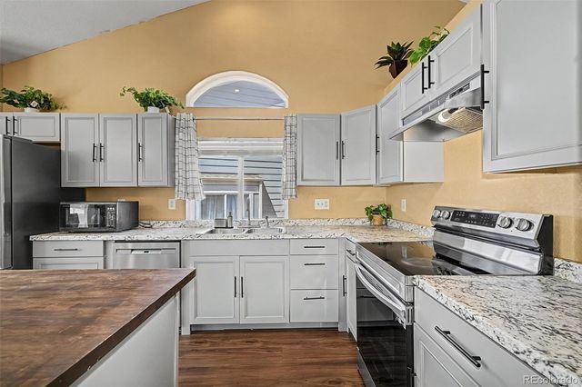 4708 S Ireland Court, Aurora, CO 80015