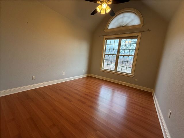 4600 S Old Wire Road, Rogers, AR 72758