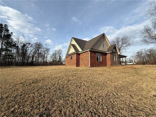 4600 S Old Wire Road, Rogers, AR 72758