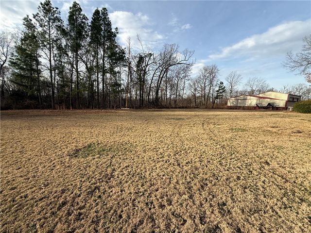 4600 S Old Wire Road, Rogers, AR 72758