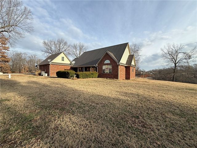 4600 S Old Wire Road, Rogers, AR 72758