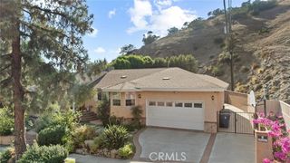8515 Petaluma, Sun Valley (los Angeles), CA 91352