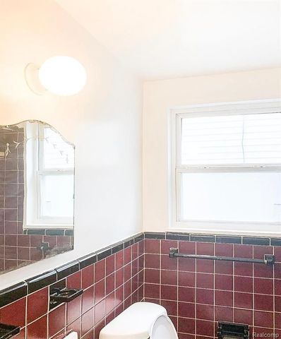 11090 Minden Street, Detroit, MI 48205