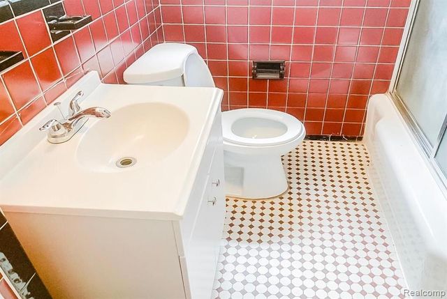 11090 Minden Street, Detroit, MI 48205