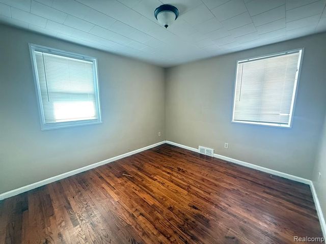 11090 Minden Street, Detroit, MI 48205