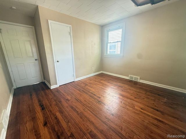 11090 Minden Street, Detroit, MI 48205