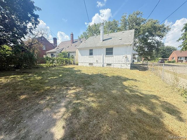 11090 Minden Street, Detroit, MI 48205