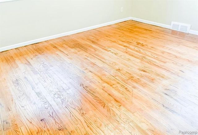 11090 Minden Street, Detroit, MI 48205