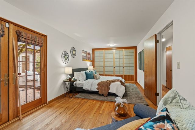 23312 Robin Hood Drive, Edmonds, WA 98020