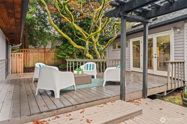 23312 Robin Hood Drive, Edmonds, WA 98020