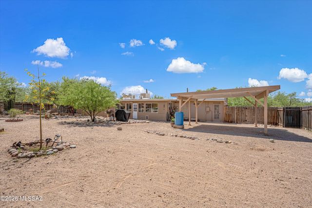 3000 N Longhorn Drive, Tucson, AZ 85749