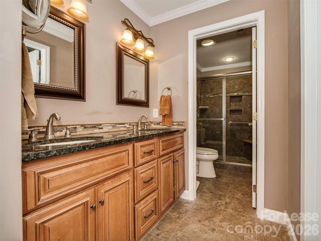 18521 Harborside Drive, Cornelius, NC 28031