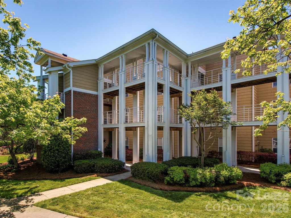 18521 Harborside Drive, Cornelius, NC 28031
