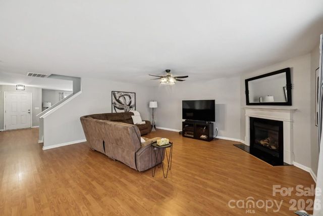 3902 Larkhaven Village Drive, Charlotte, NC 28215