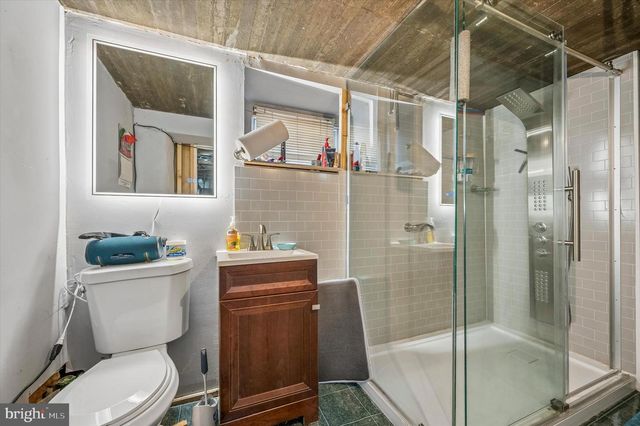 5238 N MASCHER ST, Philadelphia, PA 19120