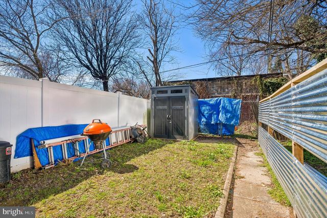 5238 N MASCHER ST, Philadelphia, PA 19120