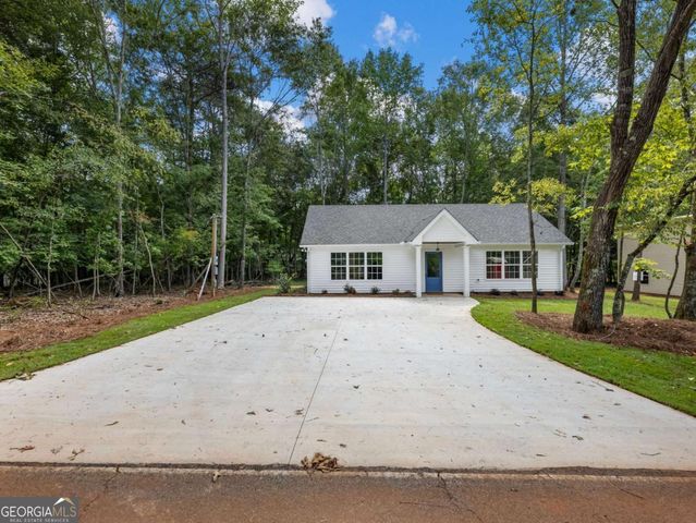8079 Beachwood Drive, Murrayville, GA 30564