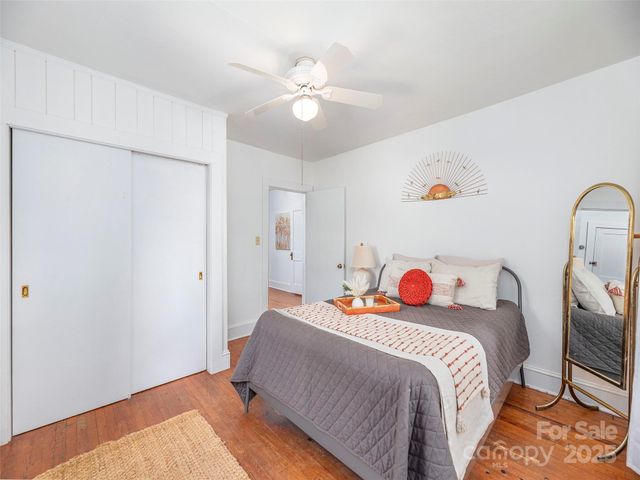 275 Richland Street, Waynesville, NC 28786