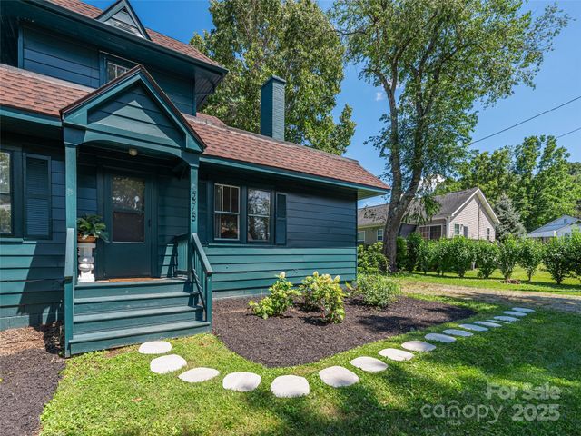 275 Richland Street, Waynesville, NC 28786