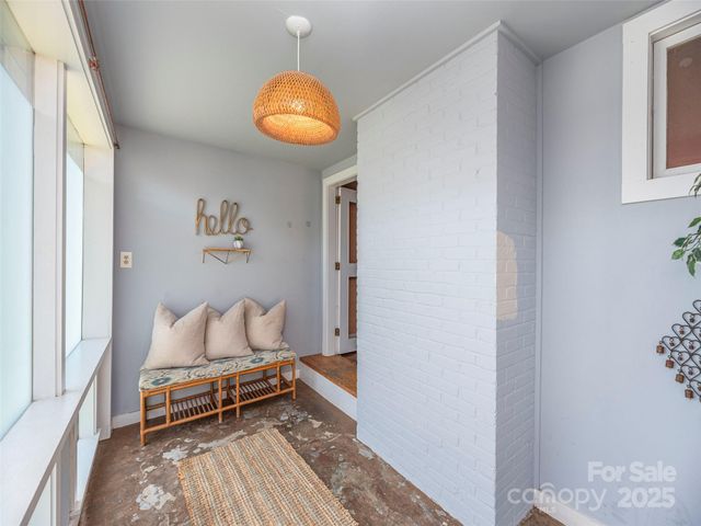 275 Richland Street, Waynesville, NC 28786