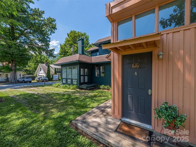 275 Richland Street, Waynesville, NC 28786