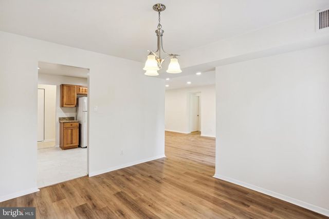 5811 EDSON LN #204, Rockville, MD 20852