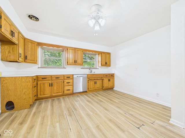 10236 Central Avenue, Carmel, IN 46280