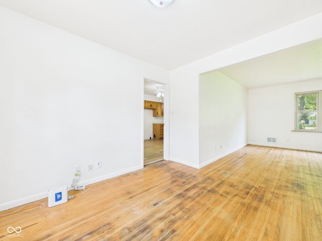 10236 Central Avenue, Carmel, IN 46280