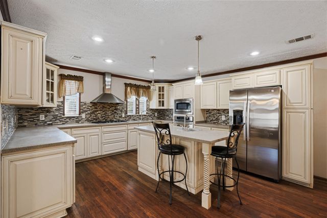 4438 Highway 49, Mount Olive, MS 39119