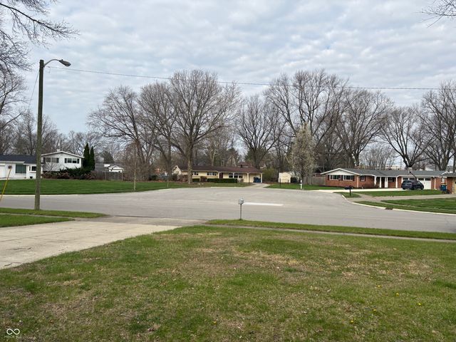 41 Blairsden Avenue, Carmel, IN 46032