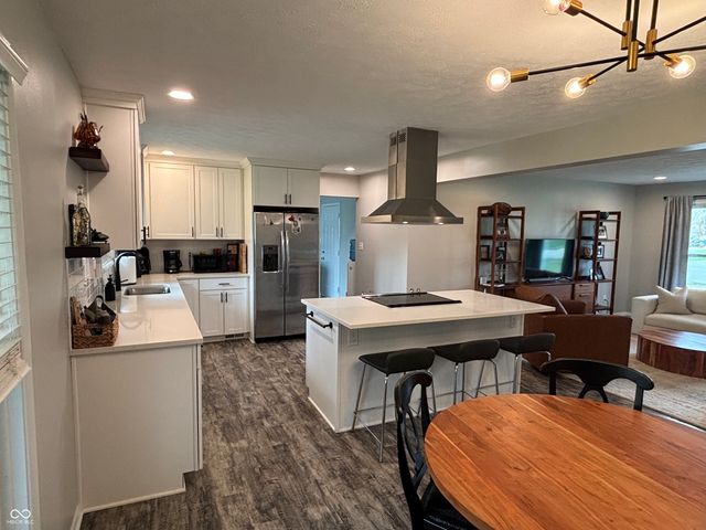 41 Blairsden Avenue, Carmel, IN 46032