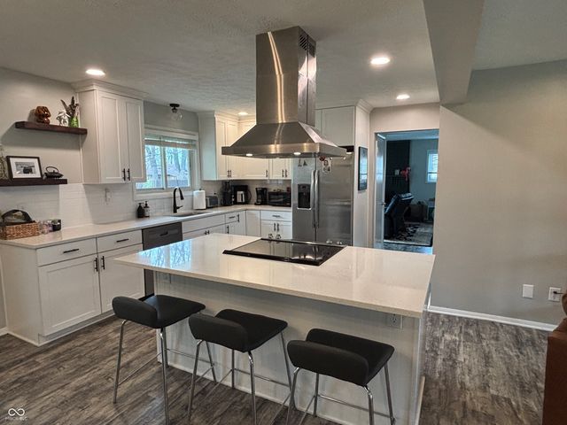 41 Blairsden Avenue, Carmel, IN 46032