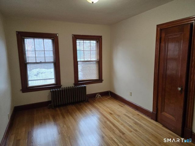 39 Starview Avenue 1st floor, Waterbury, CT 06708