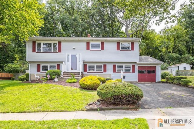 18 Kierst Street, Sayreville, NJ 08859
