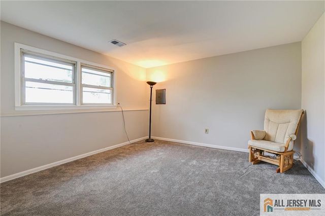 18 Kierst Street, Sayreville, NJ 08859