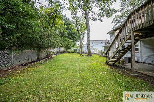 18 Kierst Street, Sayreville, NJ 08859