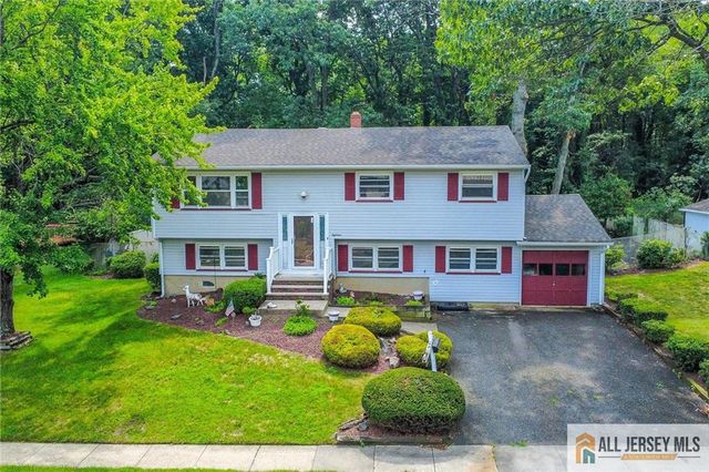 18 Kierst Street, Sayreville, NJ 08859