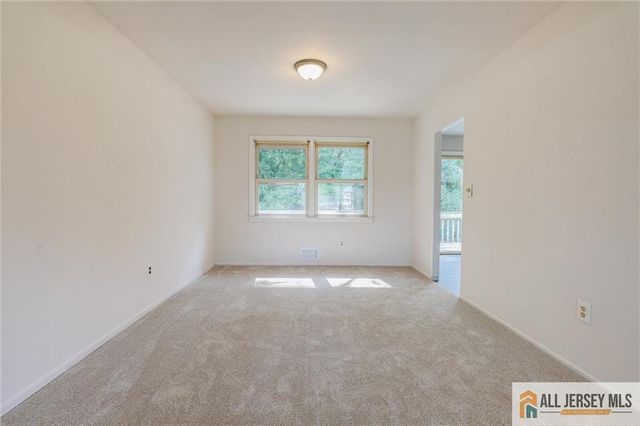 18 Kierst Street, Sayreville, NJ 08859