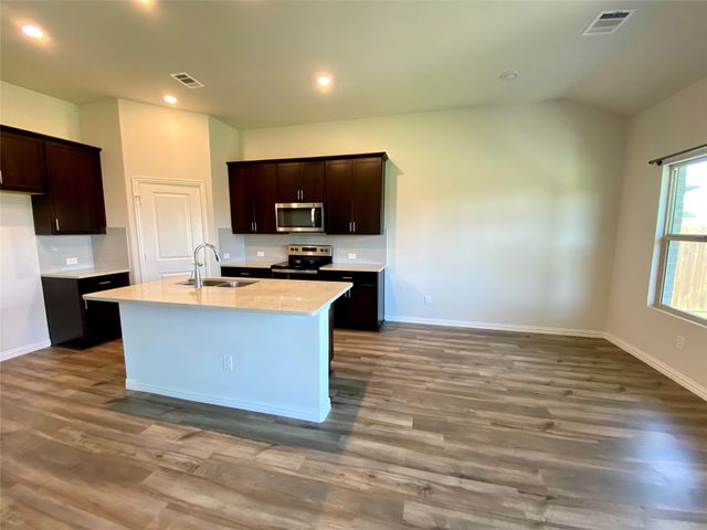 1800 Canyon Lane, Melissa, TX 75454