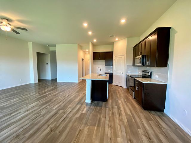 1800 Canyon Lane, Melissa, TX 75454