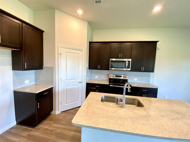 1800 Canyon Lane, Melissa, TX 75454